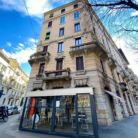 Townhouse Milan Suite Exterior photo